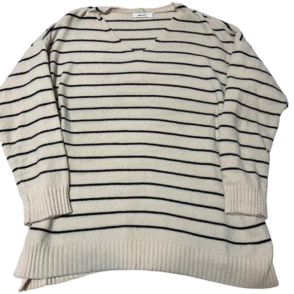 Mod Ref Sweater Womens Cream Black Striped Knit V Neck Pullover Size M/L - Picture 3 of 11